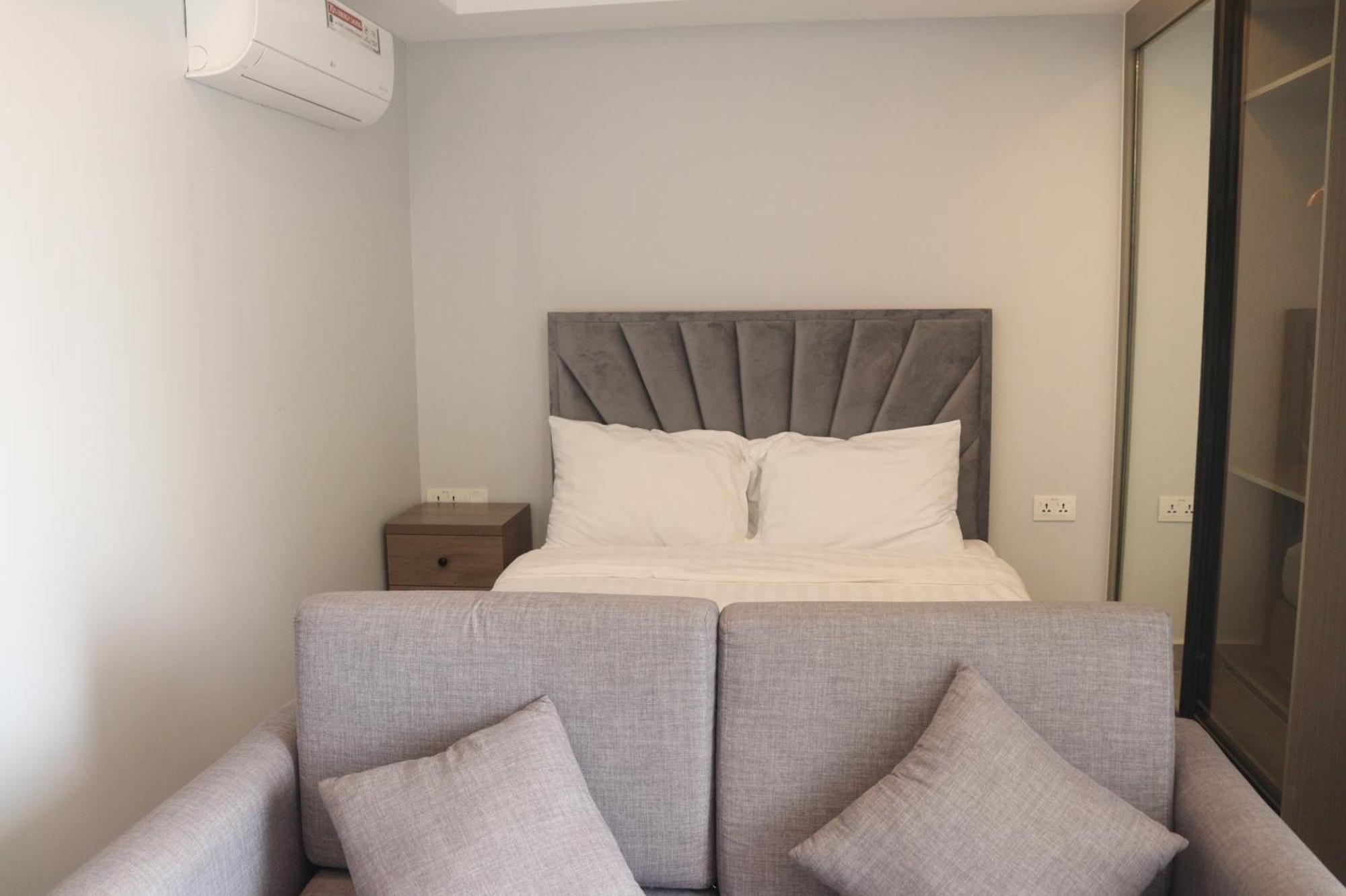 Parc21 Luxury Boutique Hotel Phnom Penh Exterior foto