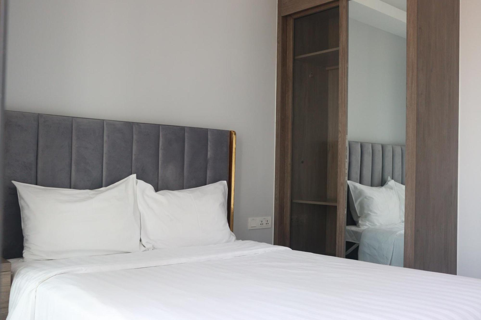 Parc21 Luxury Boutique Hotel Phnom Penh Exterior foto